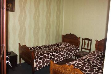 Фото номера Трехместный номер с основными удобствами Гостевой дом Alaverdi Guest House г. Alaverdi 8