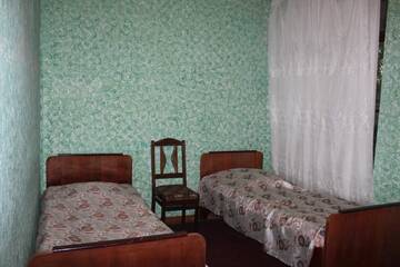 Фото номера Трехместный номер с основными удобствами Гостевой дом Alaverdi Guest House г. Alaverdi 21